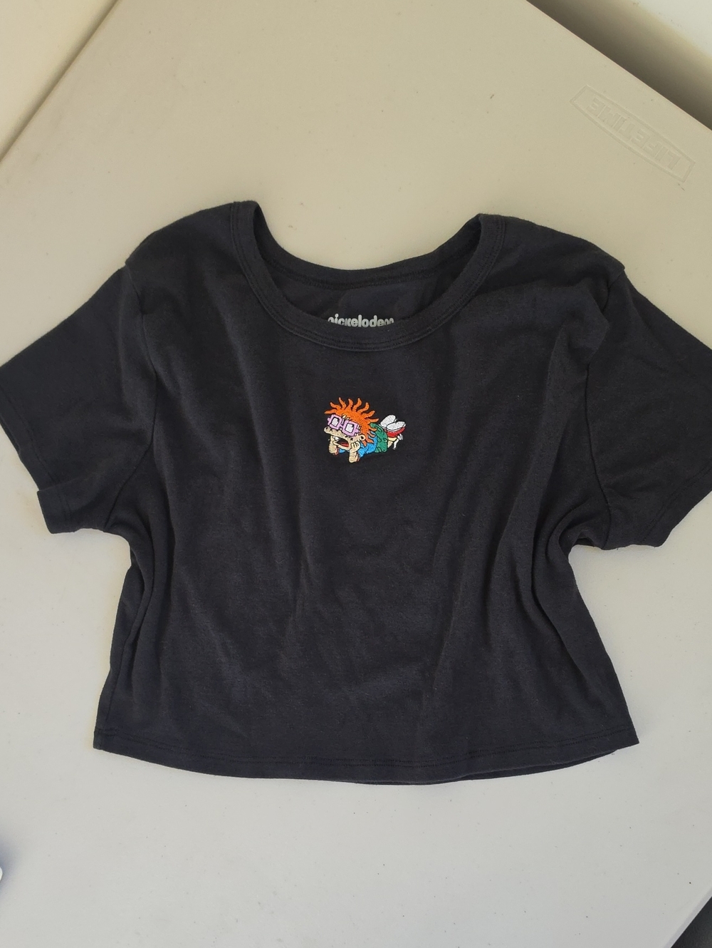 Nickelodeon Black Cropped Tee with Colorful Rugrats Chuckie Embroidery XL